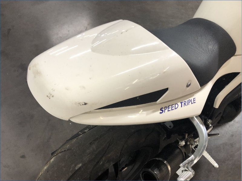 TRIUMPH 1050 SPEED TRIPLE 