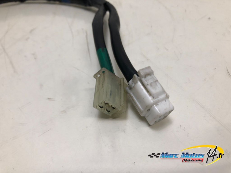 COMMODO DROIT YAMAHA MT07 TRACER 2022