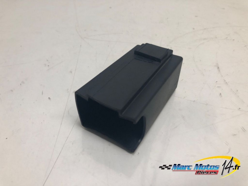 PLASTIQUES ET CAOUTCHOUCS DIVERS YAMAHA MT07 TRACER 2022