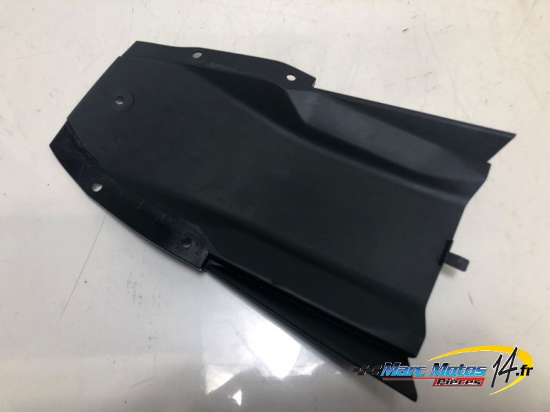 PLASTIQUES ET CAOUTCHOUCS DIVERS YAMAHA MT07 TRACER 2022