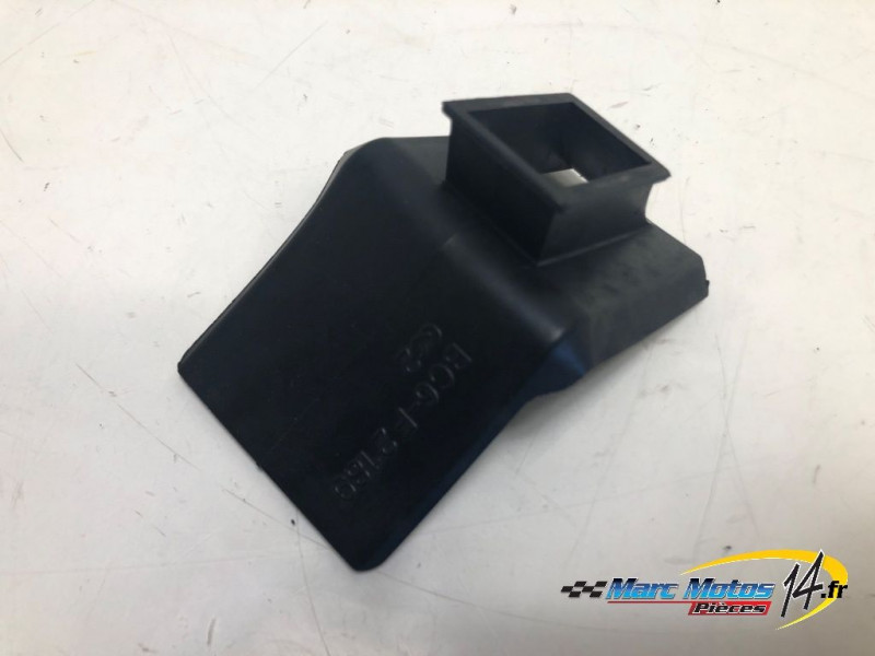 PLASTIQUES ET CAOUTCHOUCS DIVERS YAMAHA MT07 TRACER 2022