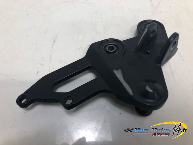 PLATINE AVANT DROITE YAMAHA MT07 TRACER 2022