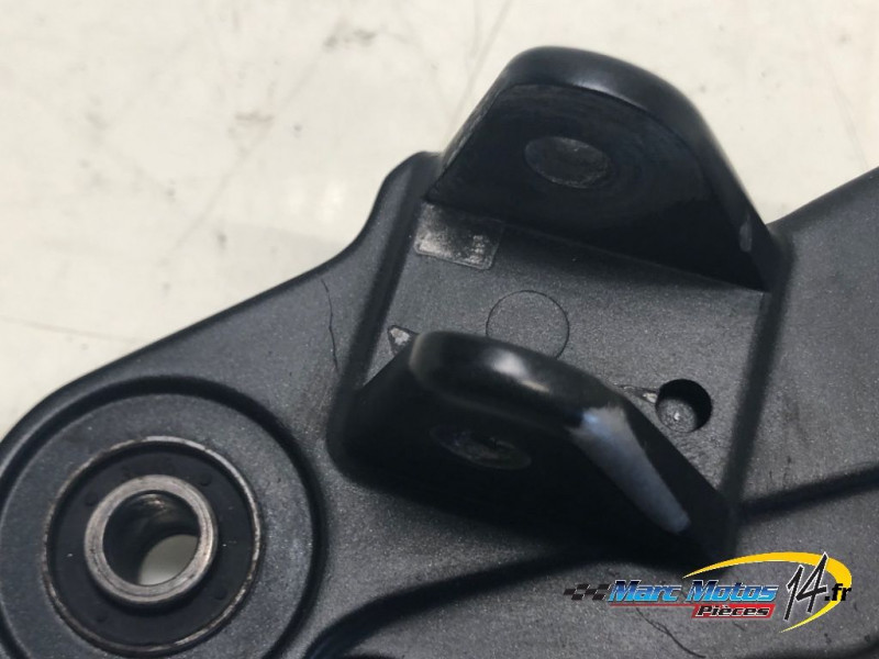 PLATINE AVANT DROITE YAMAHA MT07 TRACER 2022