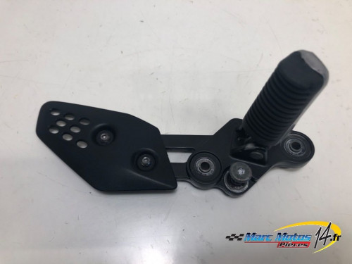 PLATINE AVANT GAUCHE YAMAHA MT07 TRACER 2022