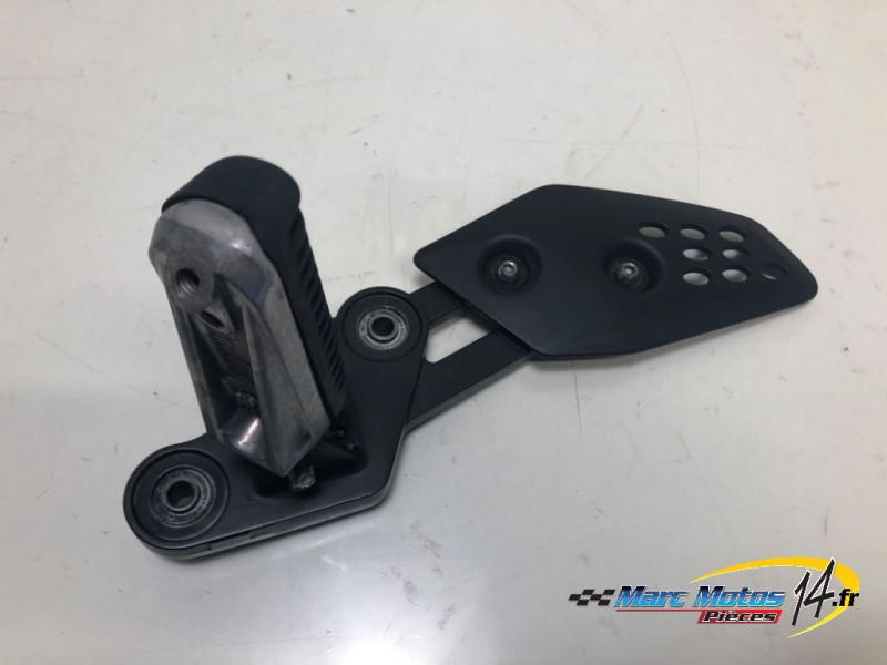 PLATINE AVANT GAUCHE YAMAHA MT07 TRACER 2022