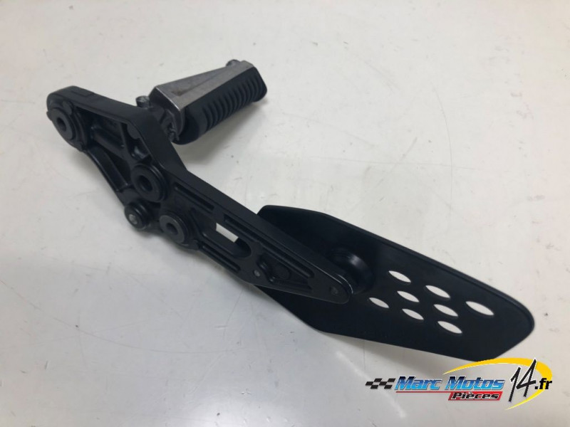 PLATINE AVANT GAUCHE YAMAHA MT07 TRACER 2022