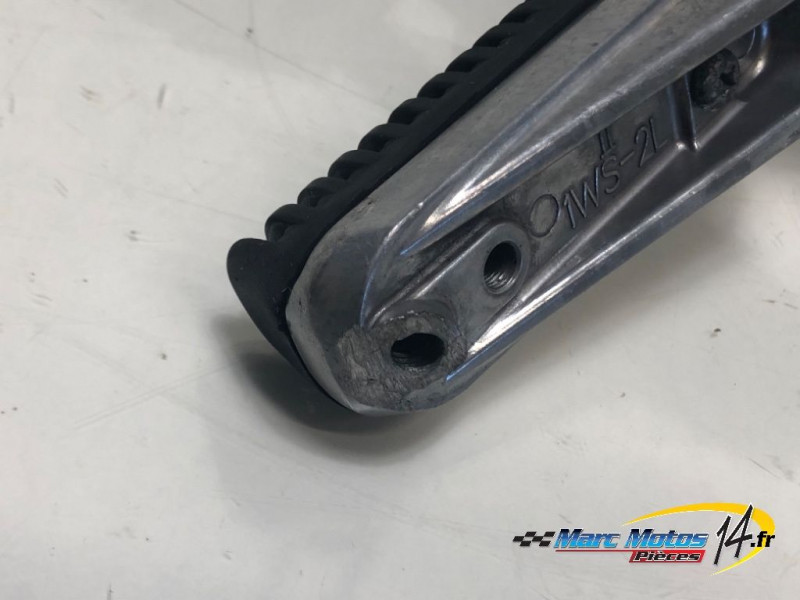 PLATINE AVANT GAUCHE YAMAHA MT07 TRACER 2022