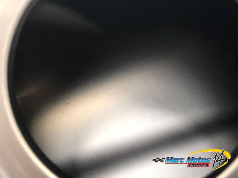 RESERVOIR D'ESSENCE YAMAHA MT07 TRACER 2022