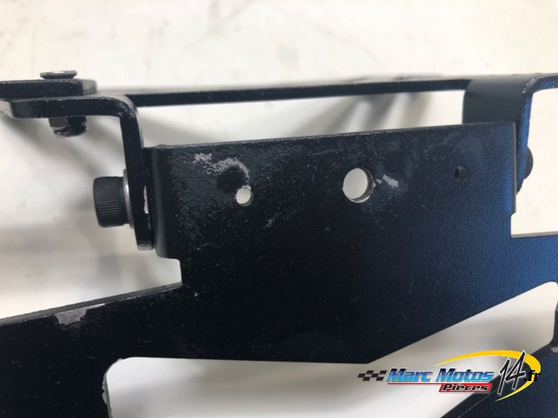 SUPPORT DE PLAQUE YAMAHA MT07 TRACER 2022