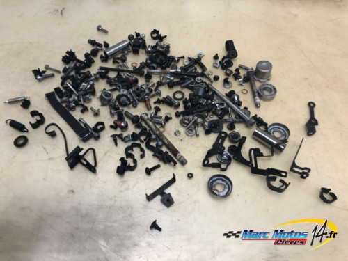 VISSERIE YAMAHA MT07 TRACER 2022