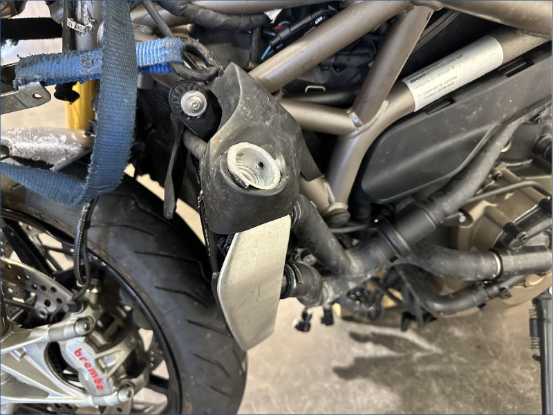 DUCATI 1200 MONSTER S