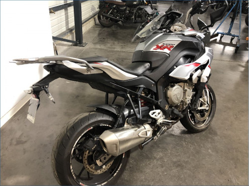 BMW S1000XR 