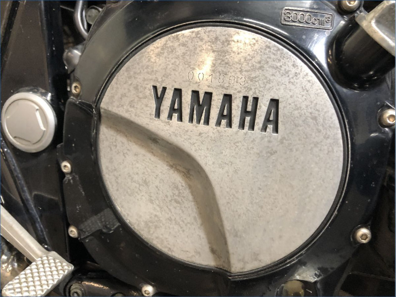 YAMAHA 1300 XJR 