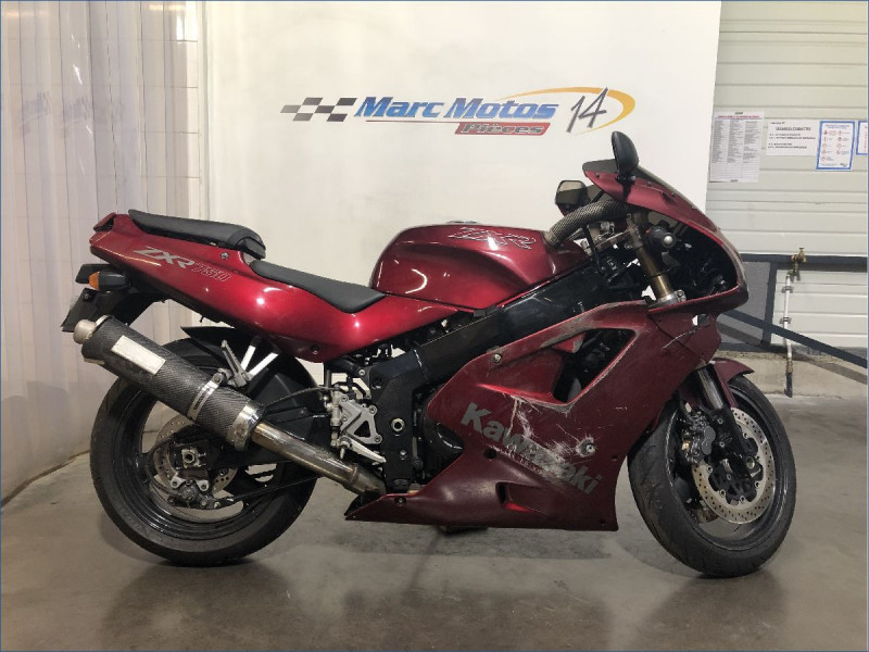 KAWASAKI 750 ZXR 