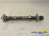 AXE DE ROUE ARRIERE YAMAHA R1 2008