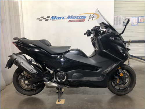 YAMAHA 560 TMAX 
