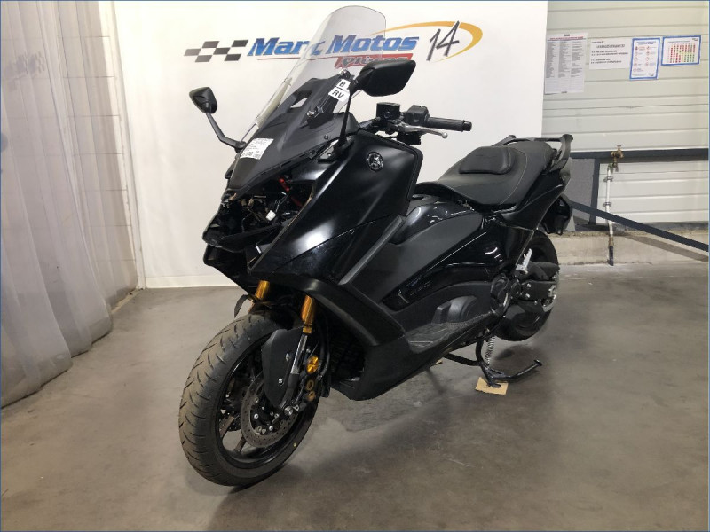 YAMAHA 560 TMAX 