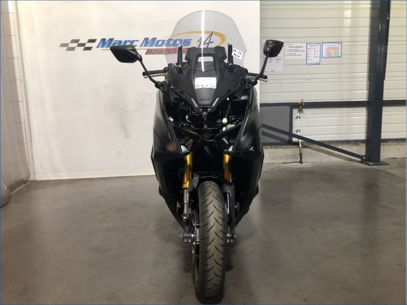 YAMAHA 560 TMAX 