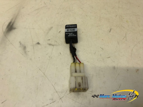 BOITIER ELECTRONIQUE DIVERS YAMAHA R1 2008