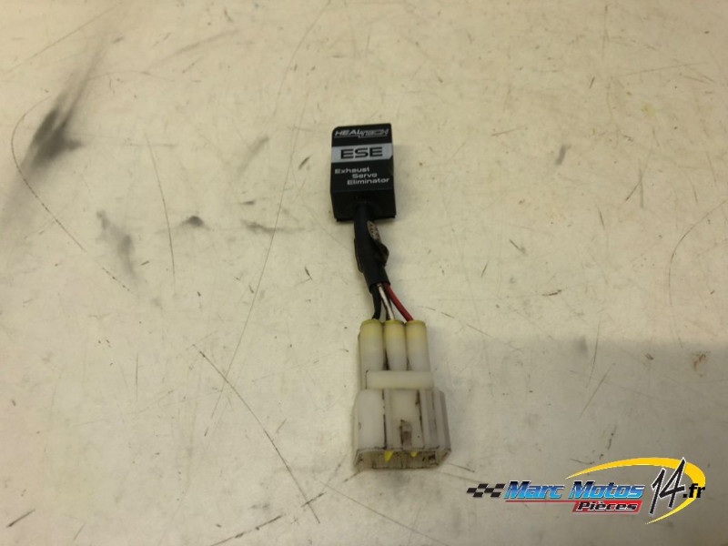 BOITIER ELECTRONIQUE DIVERS YAMAHA R1 2008