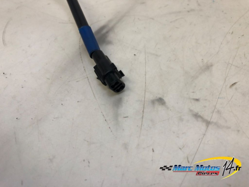 CONTACTEUR DE FREIN ARRIERE YAMAHA R1 2008