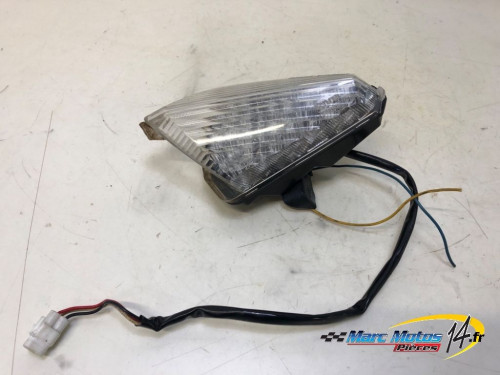 FEU ARRIERE YAMAHA R1 2008