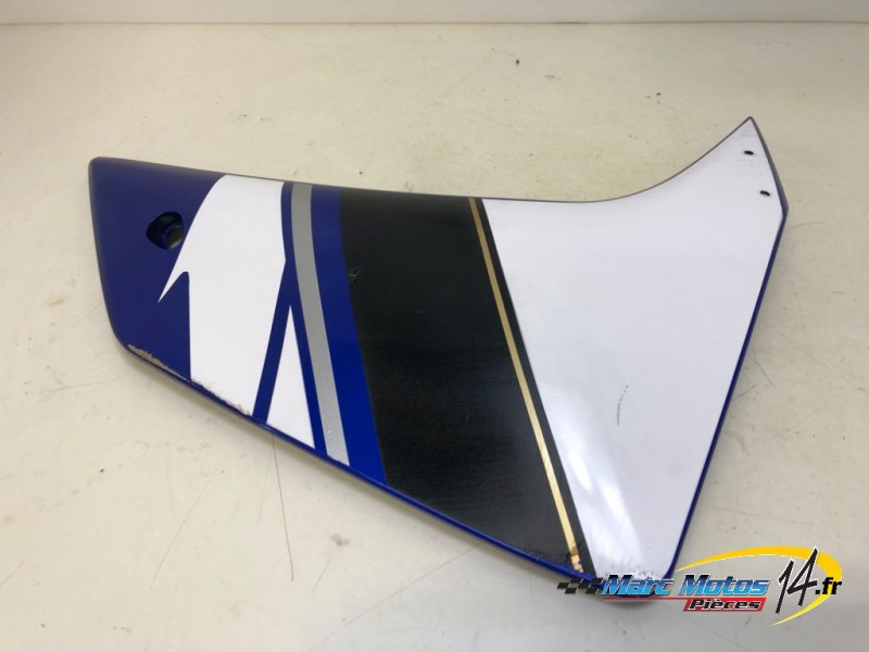 FLANC DE CARENAGE DROIT YAMAHA R1 2008