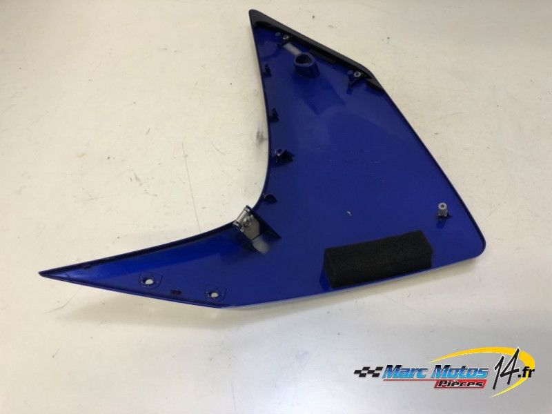 FLANC DE CARENAGE DROIT YAMAHA R1 2008