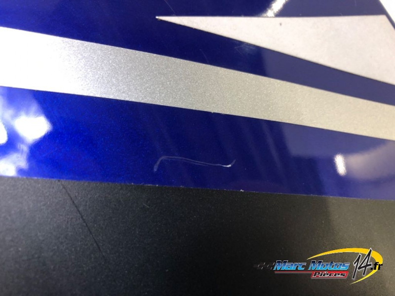 FLANC DE CARENAGE GAUCHE YAMAHA R1 2008