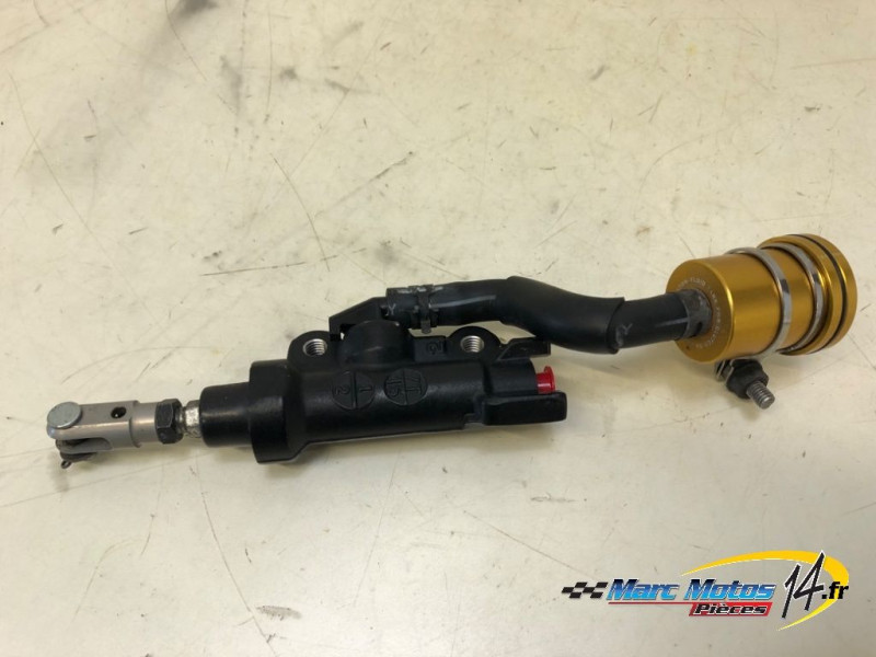 MAITRE CYLINDRE DE FREIN ARRIERE YAMAHA R1 2008