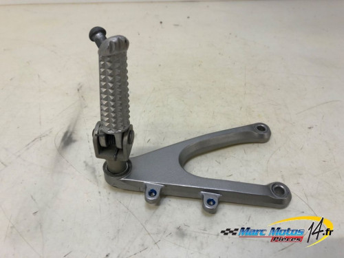 PLATINE AVANT GAUCHE YAMAHA R1 2008