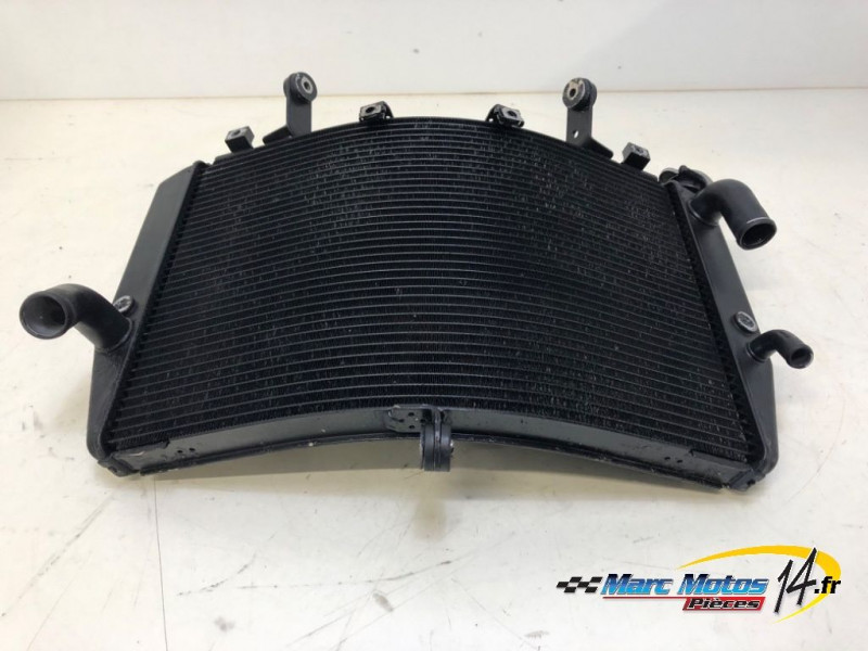 RADIATEUR D'EAU YAMAHA R1 2008