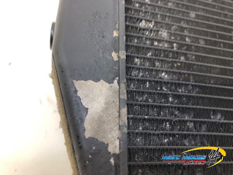 RADIATEUR D'EAU YAMAHA R1 2008
