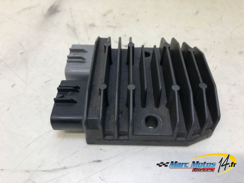 REGULATEUR YAMAHA R1 2008