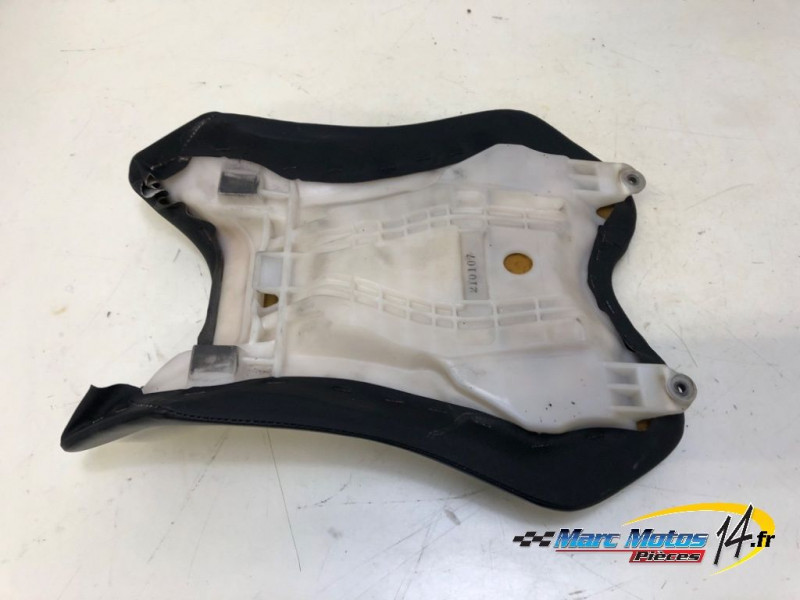 SELLE AVANT YAMAHA R1 2008