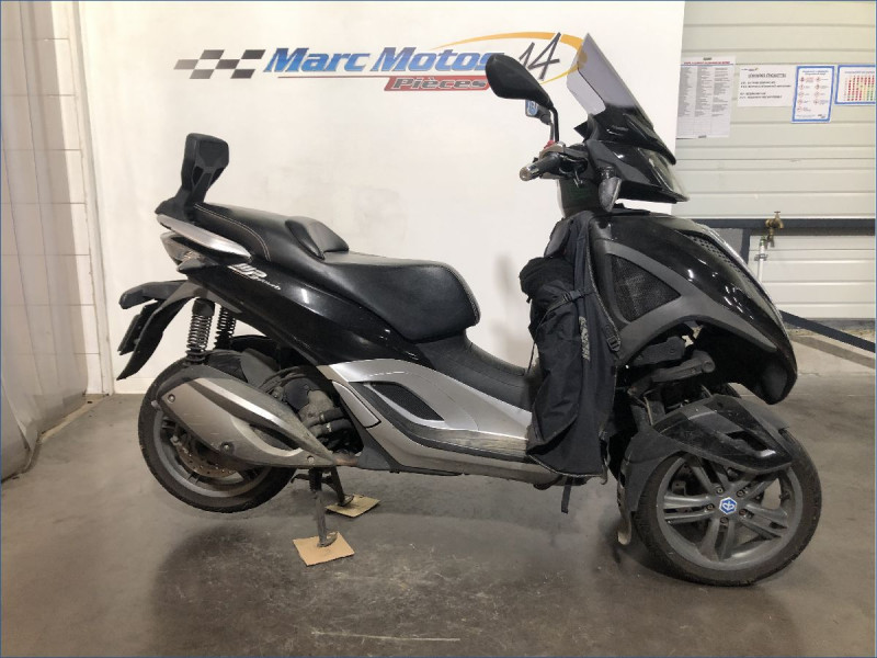 PIAGGIO 300 MP3 YOURBAN 