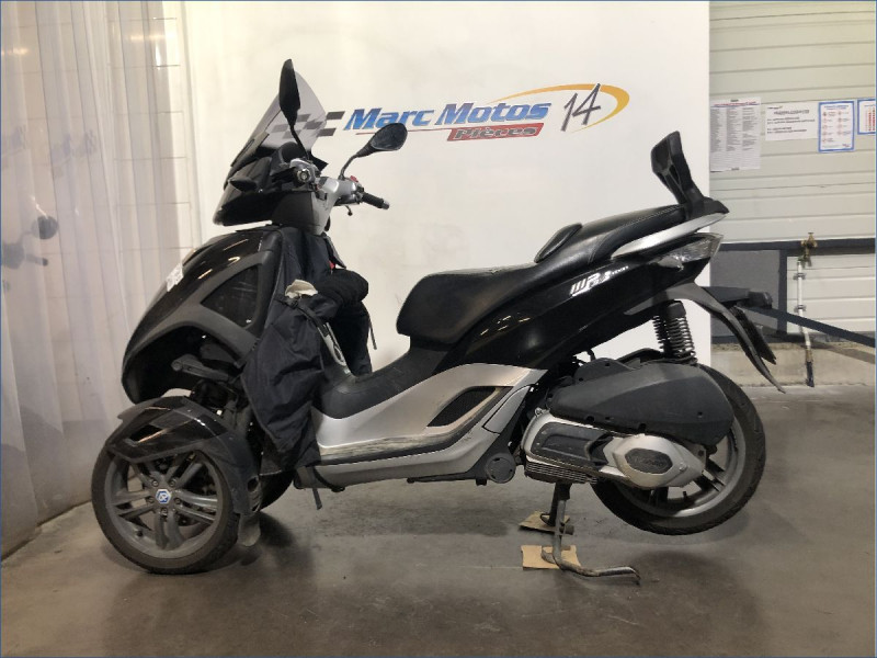 PIAGGIO 300 MP3 YOURBAN 