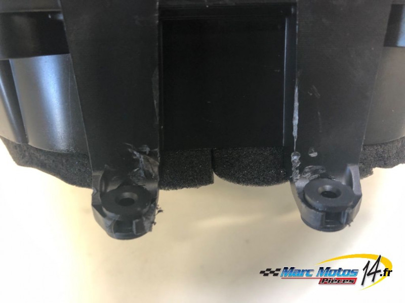 BOITIER DE FILTRE A AIR YAMAHA R1 2004