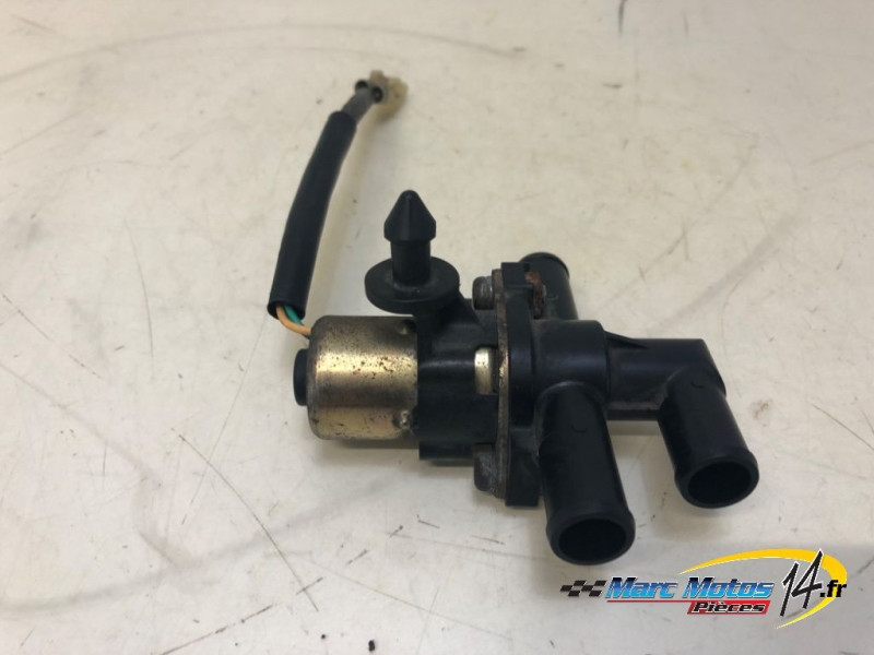 CLAPET DE RECYCLAGE DES GAZ YAMAHA R1 2004