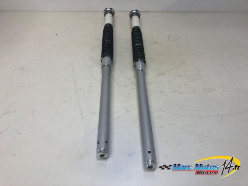 INTERIEUR DE FOURCHE YAMAHA R1 2004