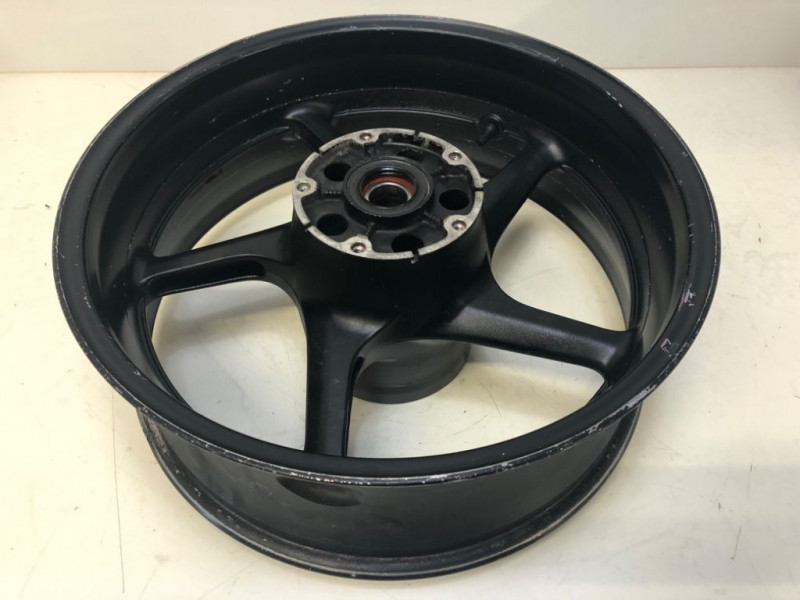 JANTE ARRIERE YAMAHA R1 2004