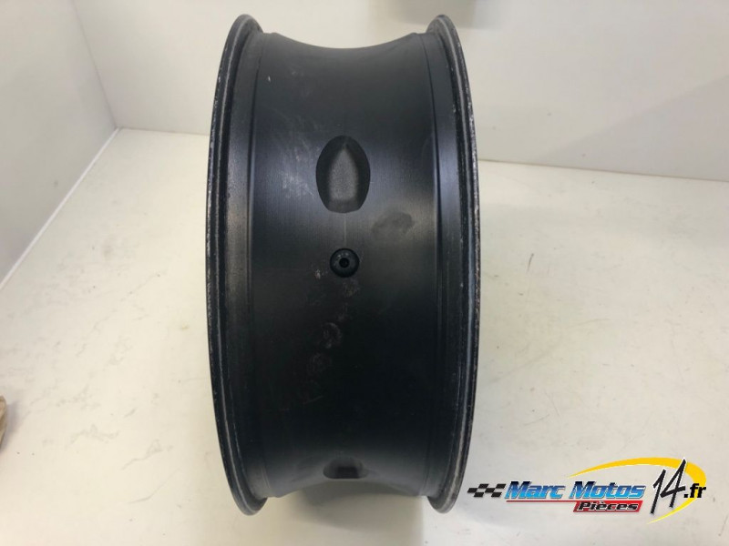 JANTE ARRIERE YAMAHA R1 2004