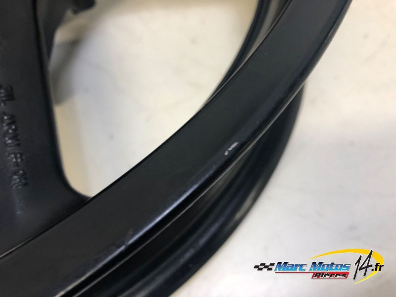 JANTE AVANT YAMAHA R1 2004