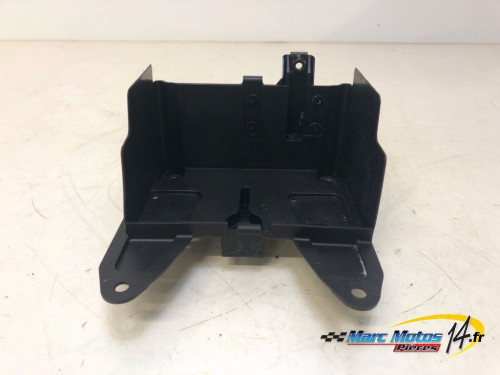 SUPPORT BATTERIE YAMAHA R1 2004