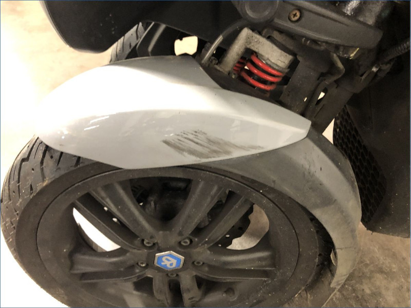 PIAGGIO 300 MP3 HPE LT