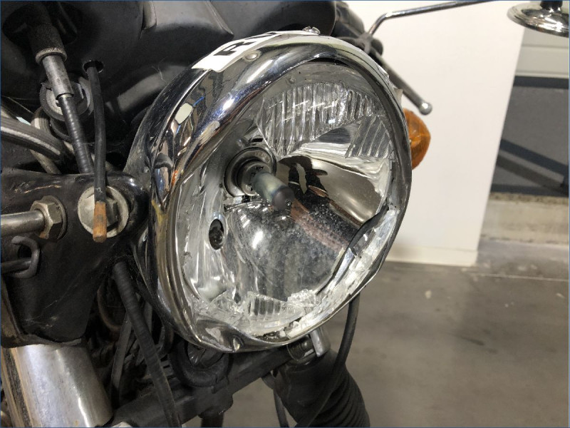 TRIUMPH 750 BONNEVILLE T140 