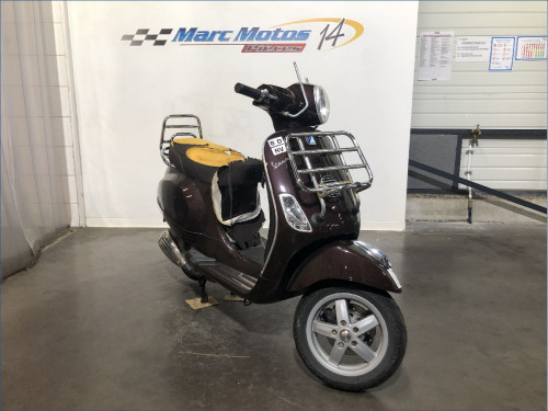 PIAGGIO 125 VESPA LX