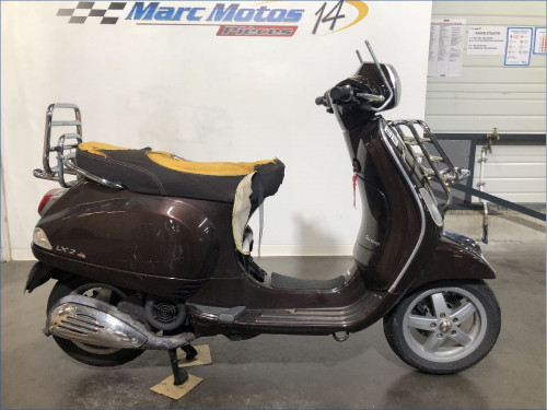 PIAGGIO 125 VESPA LX