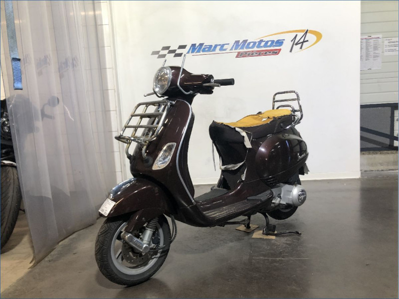 PIAGGIO 125 VESPA LX