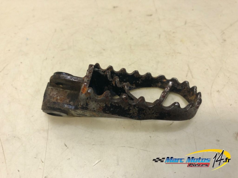 REPOSE-PIED AVANT DROIT KTM 125 SX 2006